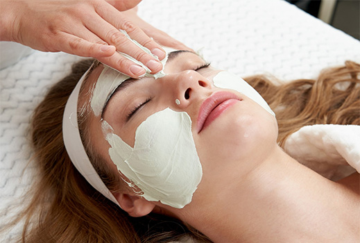 Tắm Trắng Nâng Tone Da Mặt